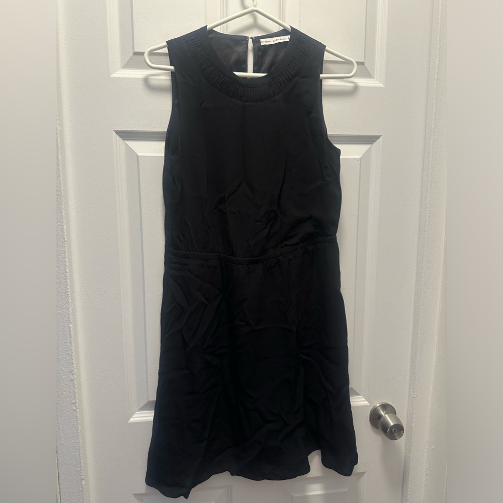 💃🏻24hr DRESS SALE!💃🏻  &Other Stories Black Dress